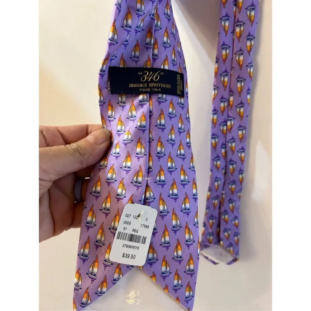 346 Brooks‎ Brothers Silk tie new $40 purple with Sailboats